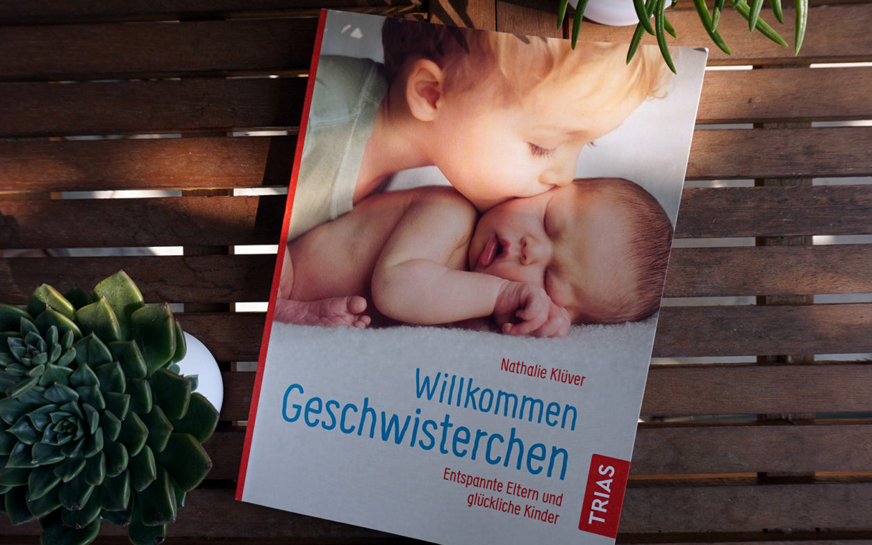 2. Kind und nun. Rezension von "Willkommen Geschwisterchen" von Nathalie Klüver